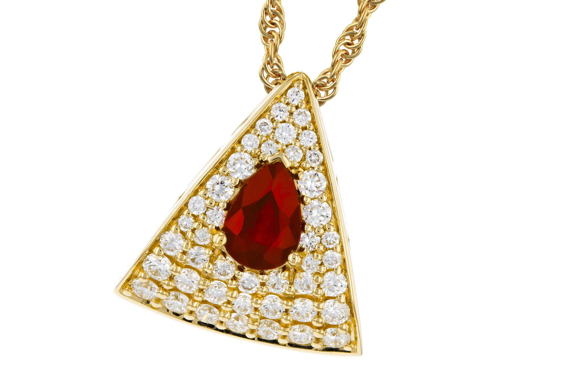E321-66346: NECKLACE .46 RUBY .80 TGW (6x4MM RU)