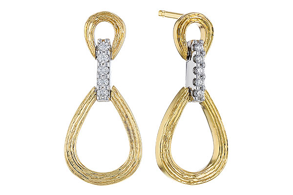 K320-74482: EARRINGS .07 TW