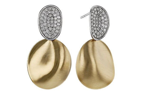 K320-74519: EARRINGS .38 TW